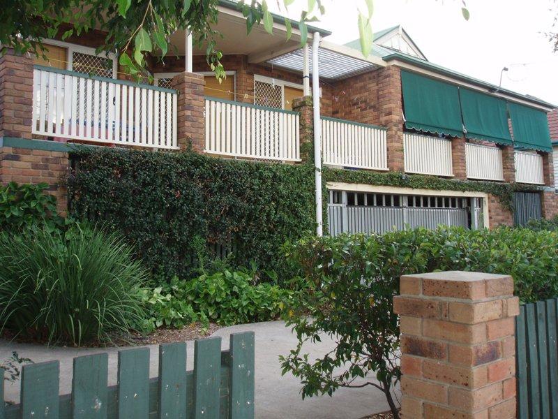 7/16 Wilkie Street, Yeerongpilly, Qld 4105 Property Details