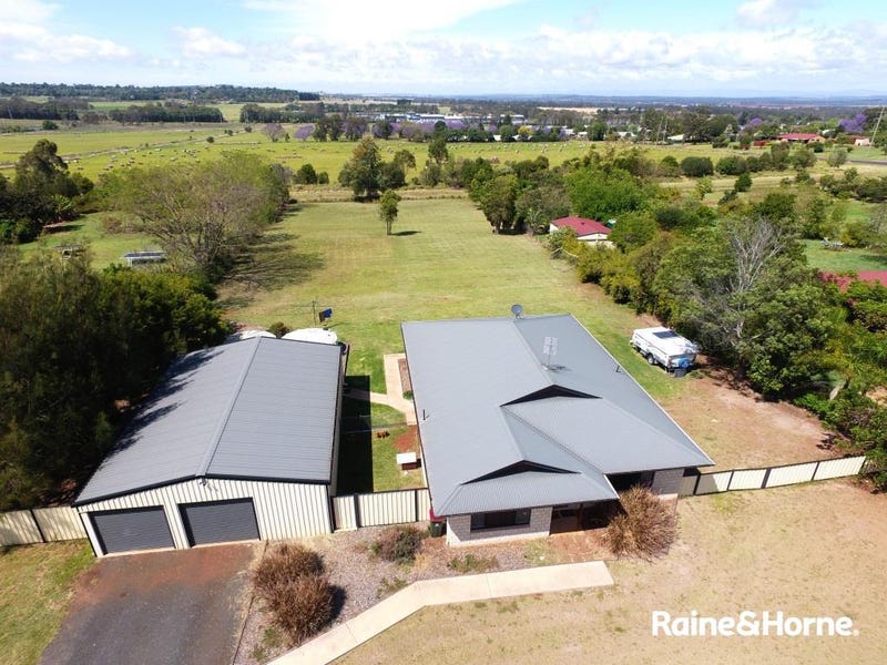 52 Sonaree Drive, Kingaroy, QLD 4610