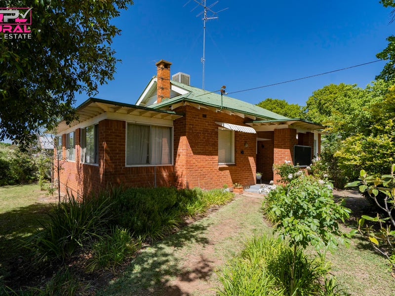 20 May Street, Narrandera, NSW 2700 House for Sale