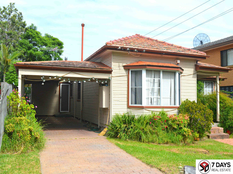 8 Houison Street, Westmead, NSW 2145