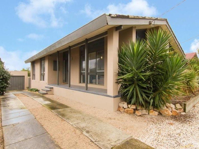 94 Grimwade Cres, Frankston, Vic 3199