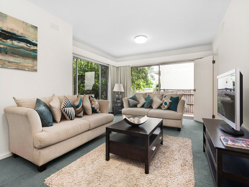 1/35 Studley Park Road, Kew, Vic 3101 Property Details
