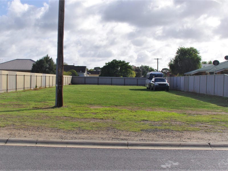 16 Exhibition Street, Numurkah, Vic 3636
