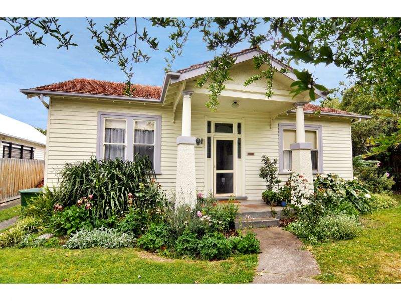 52 Empress Road, Surrey Hills, VIC 3127