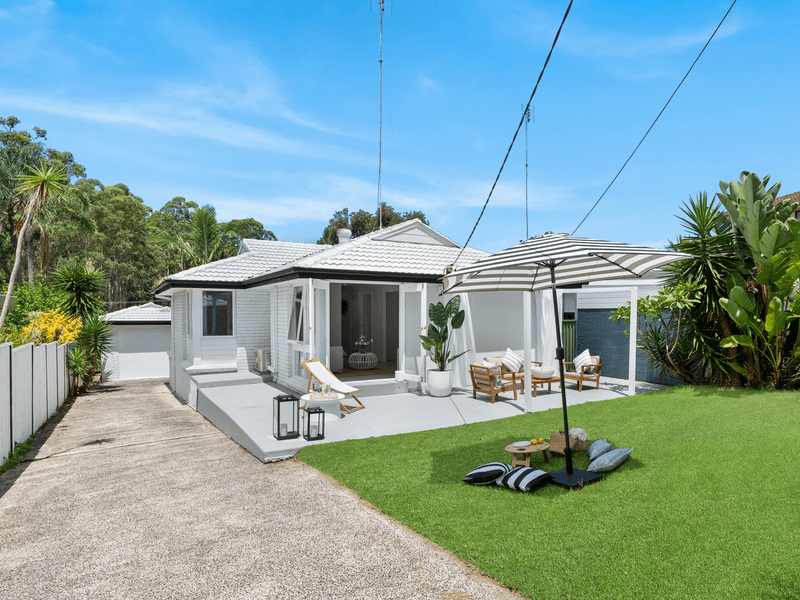 24 Toorak Avenue, Erina, NSW 2250 Property Details