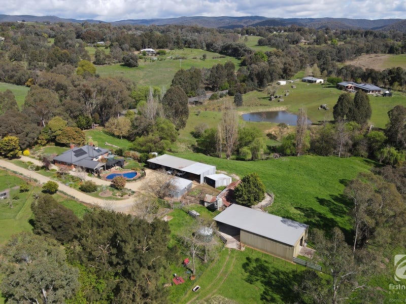 3586 MyrtlefordYackandandah Road, Yackandandah, Vic 3749 Lifestyle