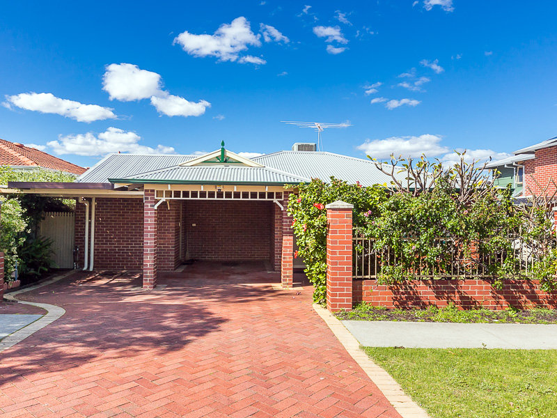 30 Calais Road, Scarborough, WA 6019