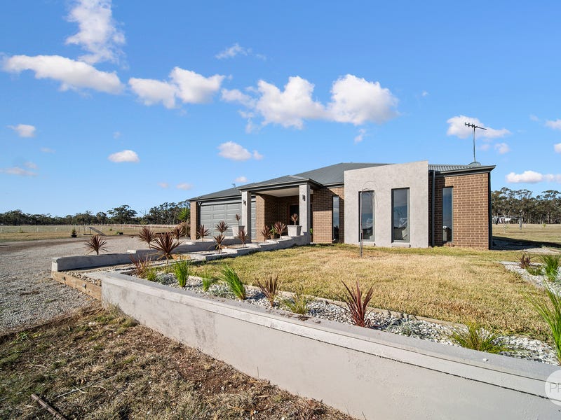 177 Bassett Road, Sebastian, Vic 3556 Property Details