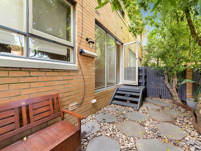 2/5 Addison Street, Elwood, Vic 3184