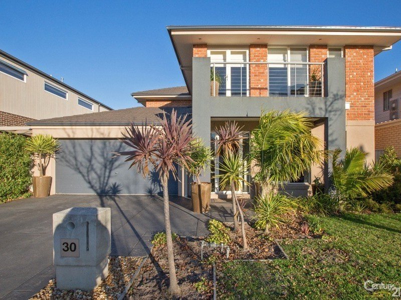 30 Kilburn Place, Pakenham, VIC 3810