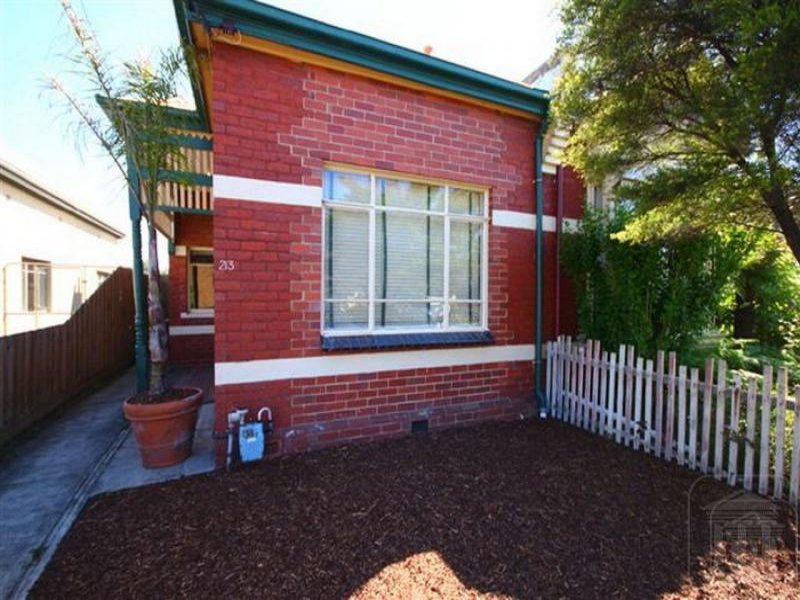 213 Barkly Street, Fitzroy North, VIC 3068