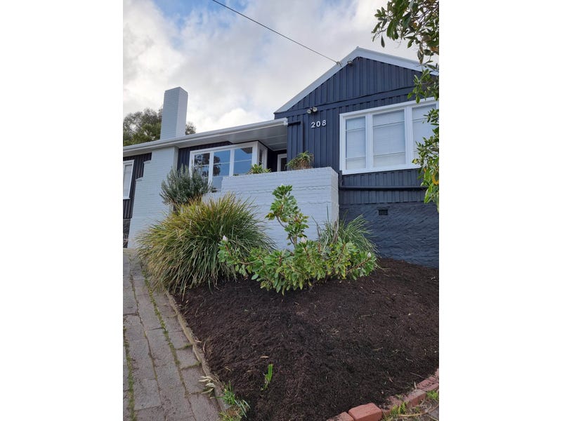 208 East Derwent Highway, Lindisfarne, Tas 7015 House for Rent