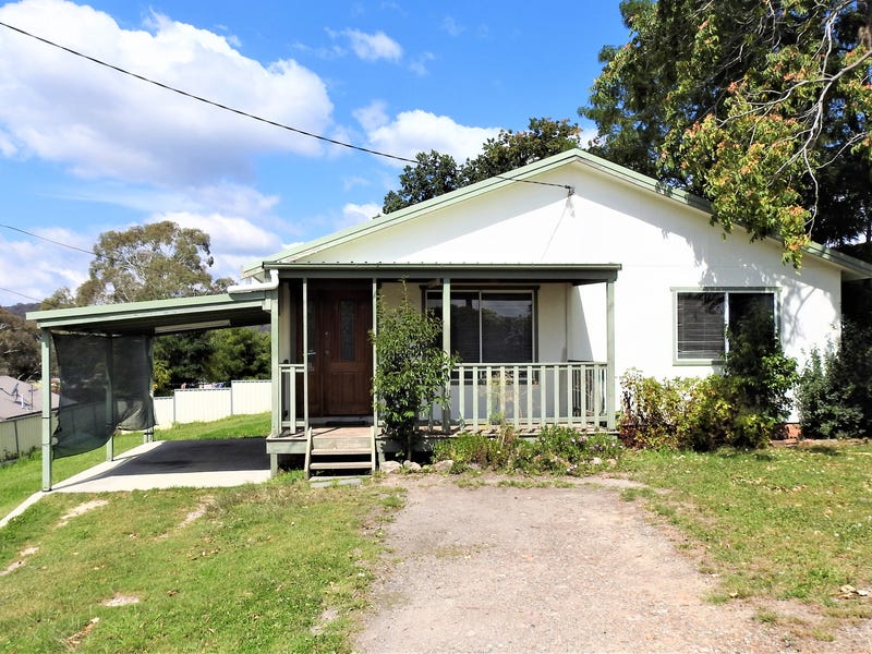 3 Paine Street, Portland, NSW 2847