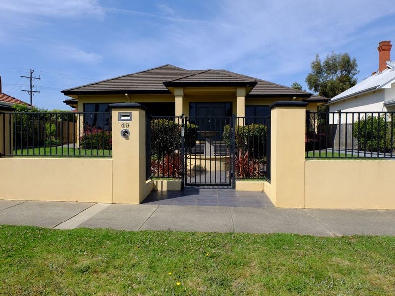 49 Riverine Street, Bairnsdale, Vic 3875 Property Details