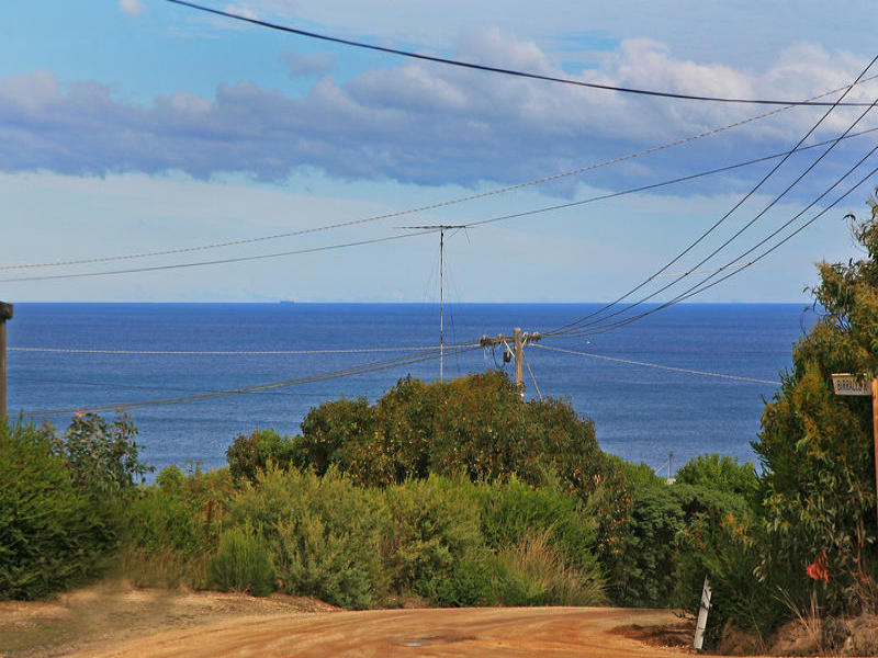9 Birralee Road, Fairhaven, Vic 3231 Property Details