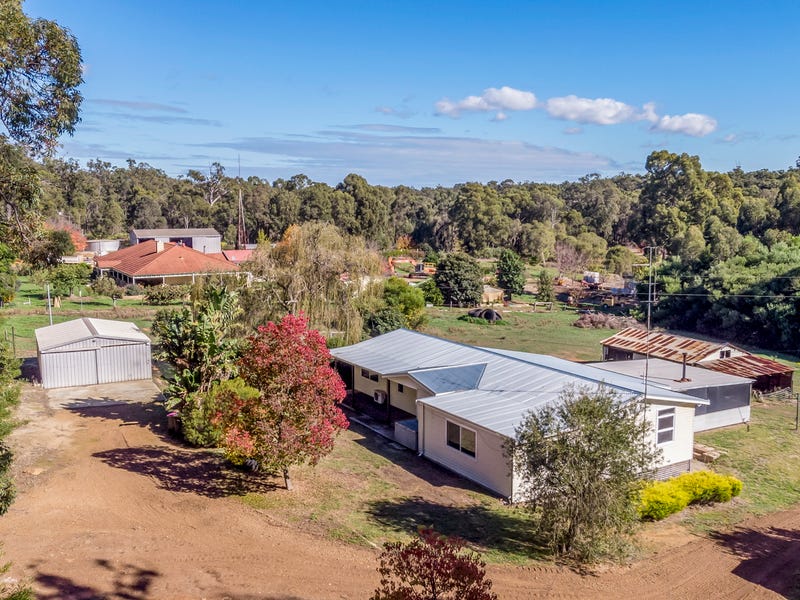 10 Warren Road, Dwellingup, WA 6213