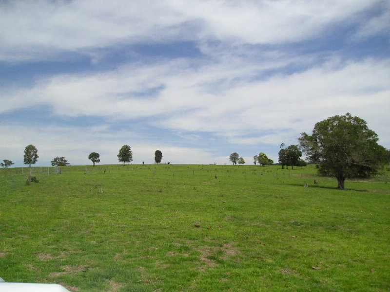 898 New England Highway, Upper Yarraman, QLD 4614