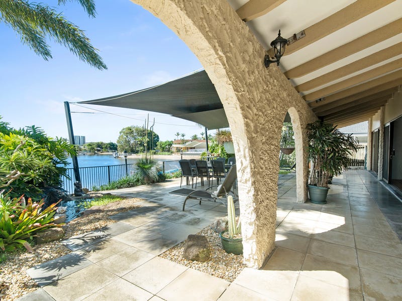 228 Mallawa Drive, Palm Beach, QLD 4221