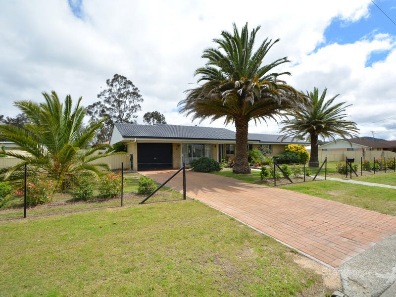 70 Amosfield Road, Stanthorpe, Qld 4380 Property Details
