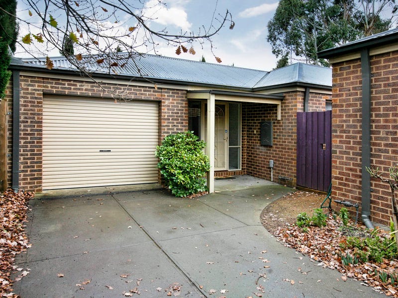 3/9 Brooke Street, Woodend, Vic 3442 Property Details