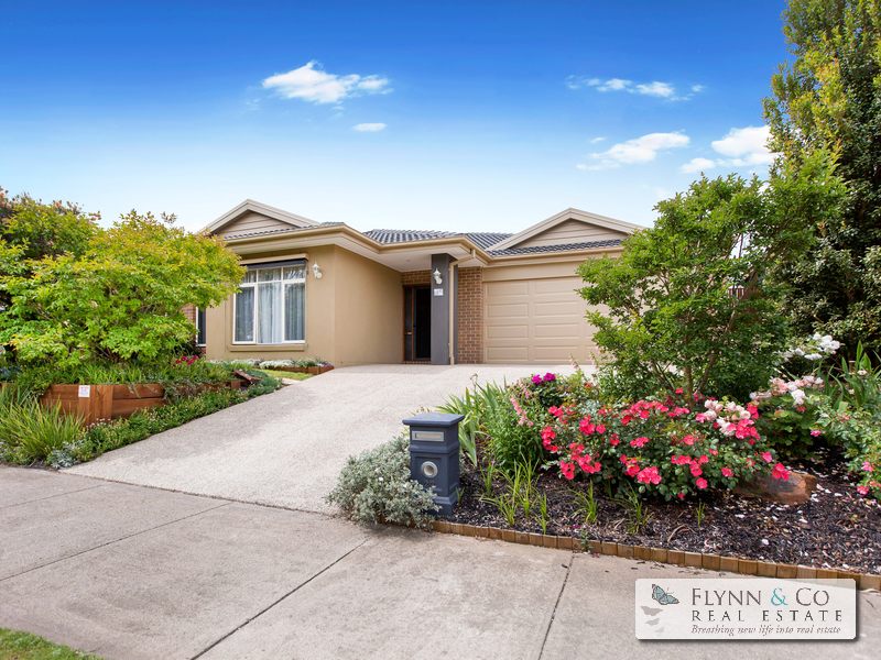 27 Parkedge Circuit, Rosebud, Vic 3939 Property Details