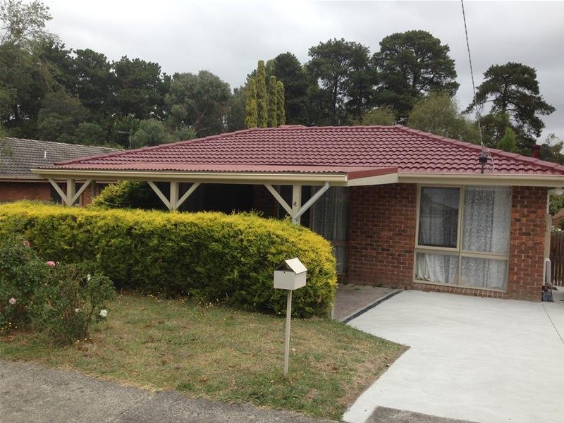 4 Jull Parade, Ringwood North, VIC 3134