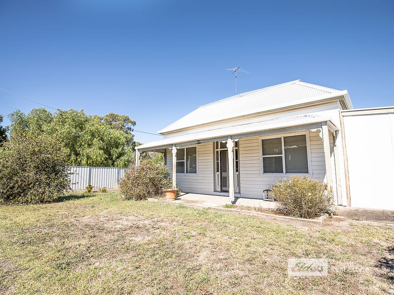 8 Federation Drive, Naracoorte, SA 5271