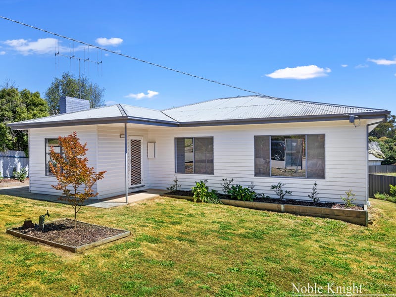 6 East Street, Yea, Vic 3717 Property Details