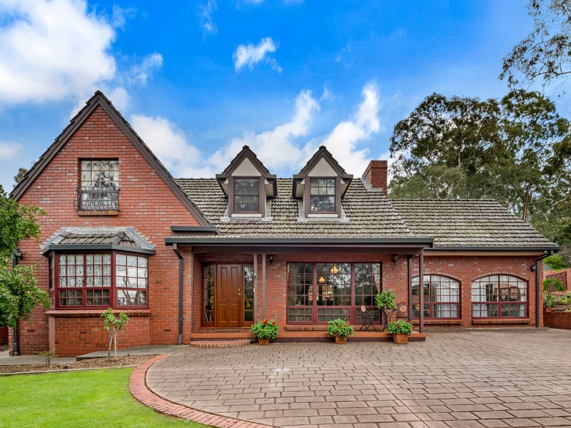 2 Devon Drive, Coromandel Valley, SA 5051