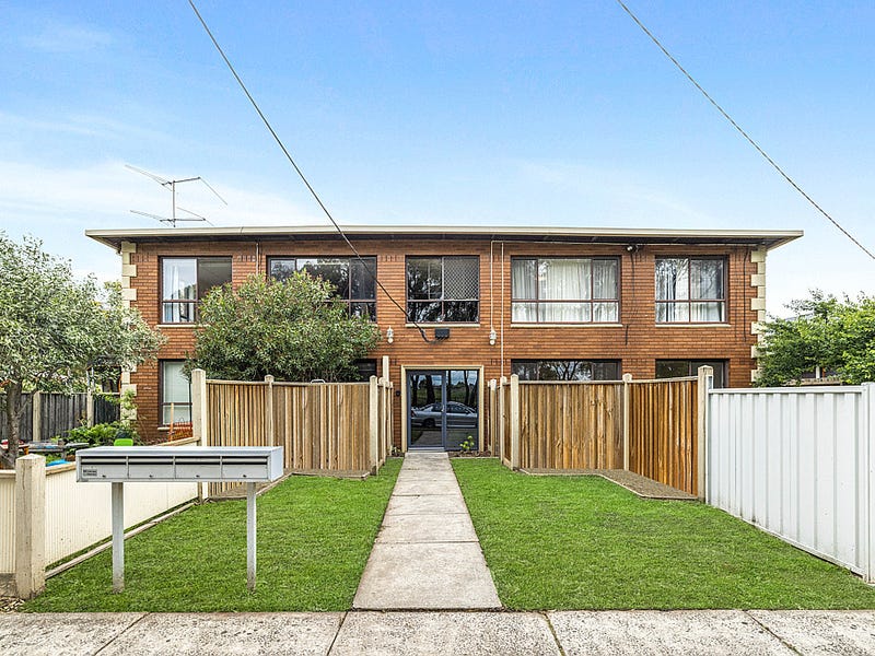 2/1 Middle Street, Hadfield, Vic 3046 Property Details