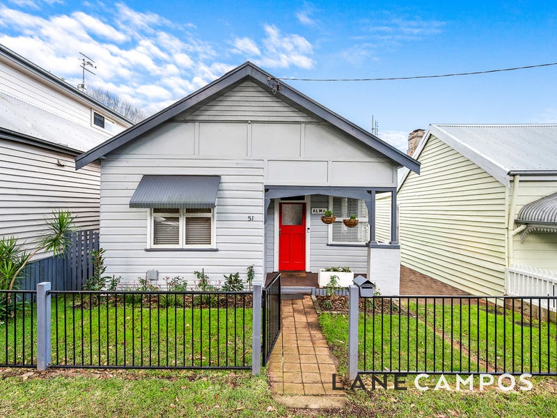 51 Woodstock Street, Mayfield, NSW 2304 Property Details