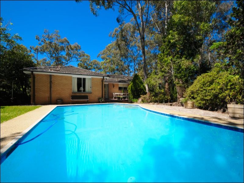 16 Jesmond Crescent, Beecroft, NSW 2119 Property Details