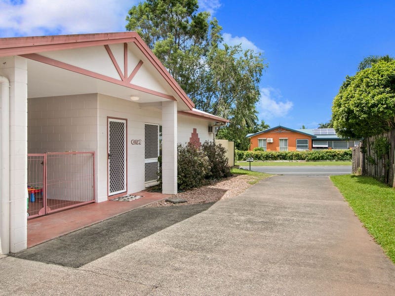 1/158 Robert Road, Bentley Park, QLD 4869