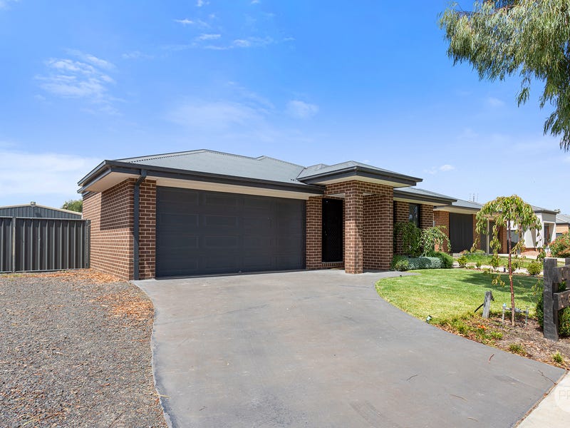 62 Greenfield Drive, Epsom, Vic 3551 Property Details