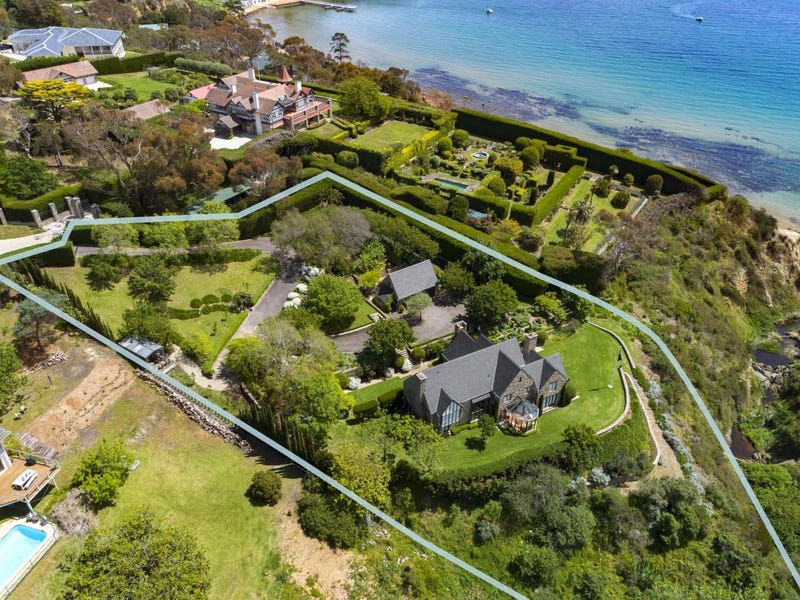 10 Marathon Drive, Mount Eliza, VIC 3930