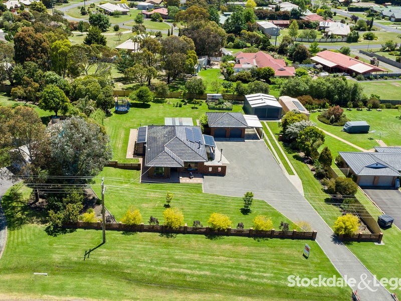 15 Winchester Way, Churchill, VIC 3842