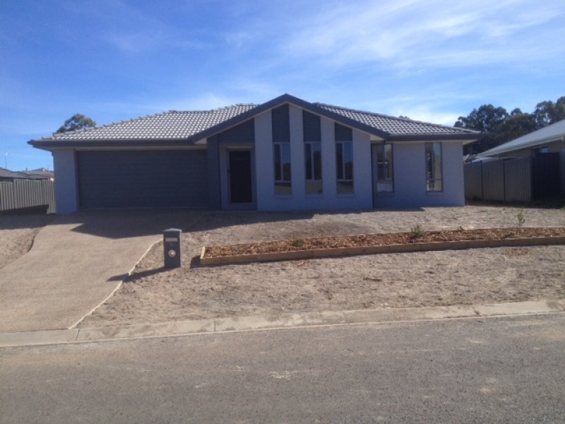 16 Schaefer Drive, Armidale, NSW 2350