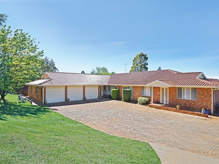 19 Caernarvon Close, Kirkham, NSW 2570