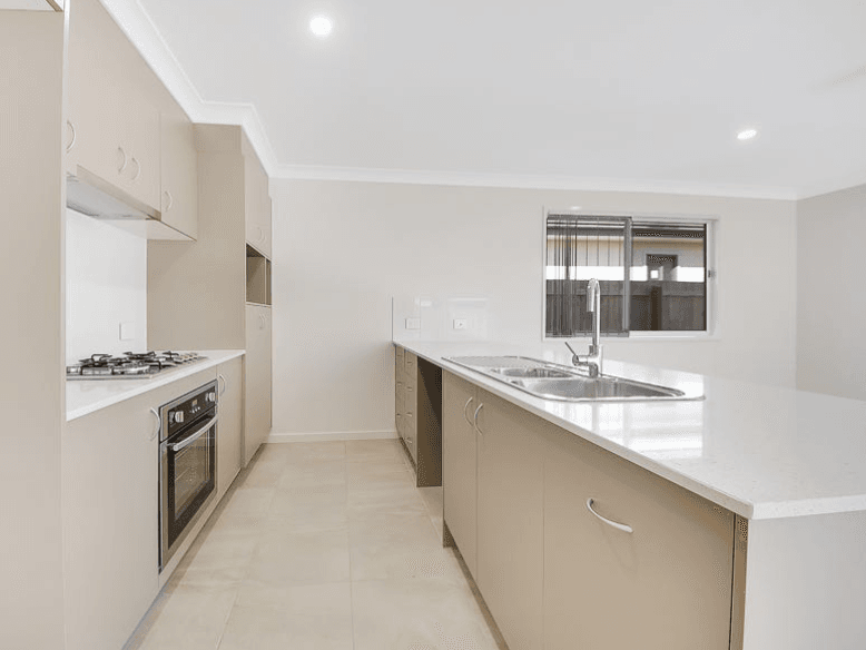 33 Kourounis Street, Logan Reserve, QLD 4133 - realestate.com.au