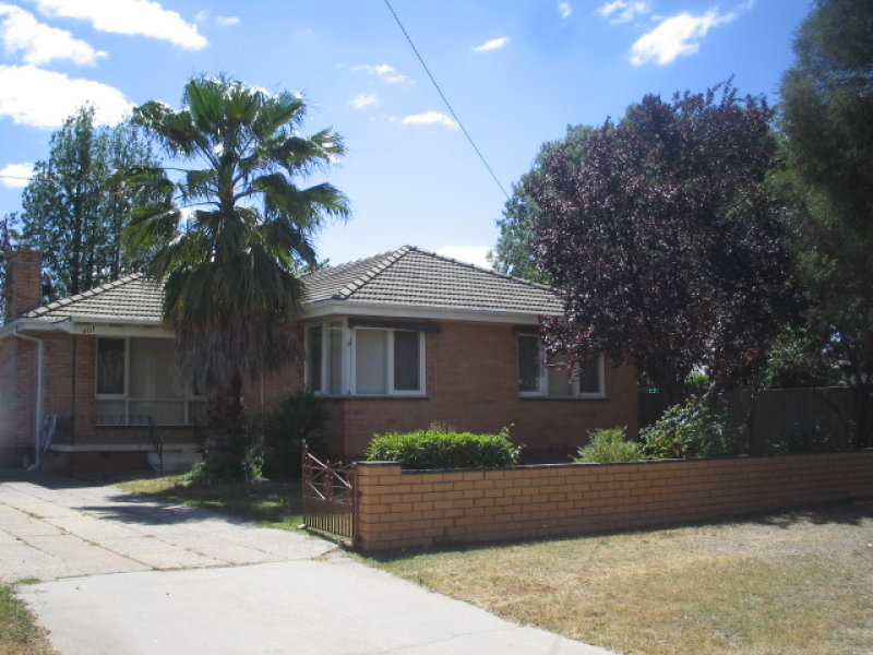 401 English Avenue, Lavington, NSW 2641