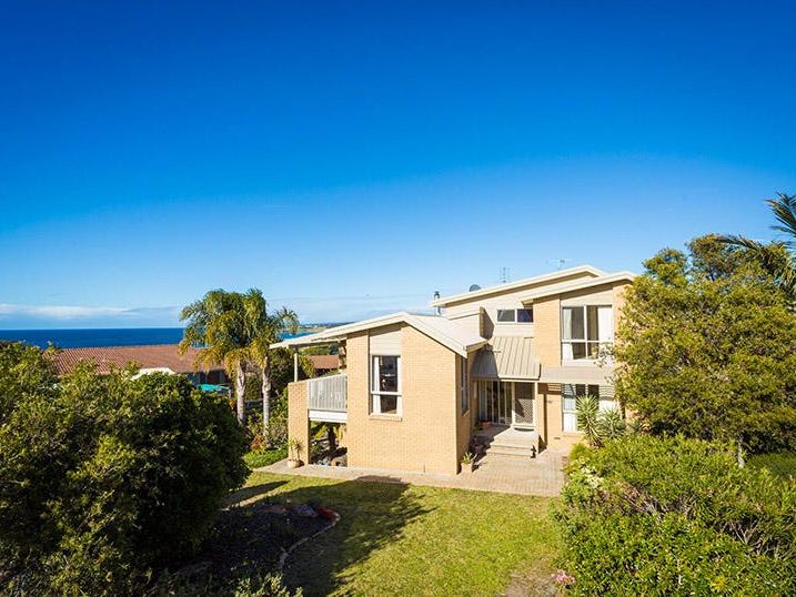 144 Golf Circuit, Tura Beach, NSW 2548