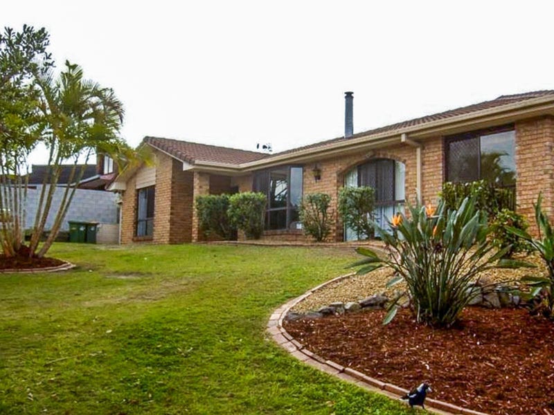 39 California Drive, Oxenford, Qld 4210 Property Details