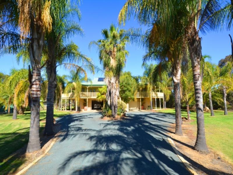 80 Fehring Lane, Echuca, Vic 3564 Property Details