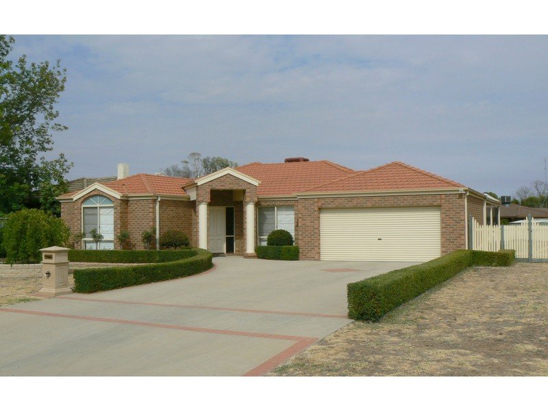 141 Campaspe Esplanade, Echuca, Vic 3564 Property Details