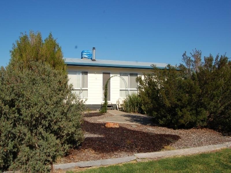 36 Campbell Street, Darlington Point, NSW 2706