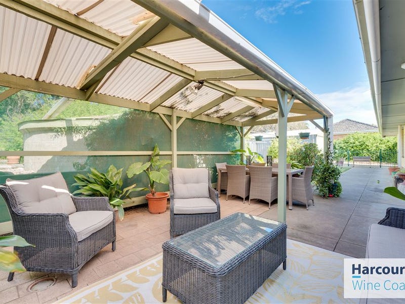 1 James Avenue, Normanville, SA 5204 Property Details