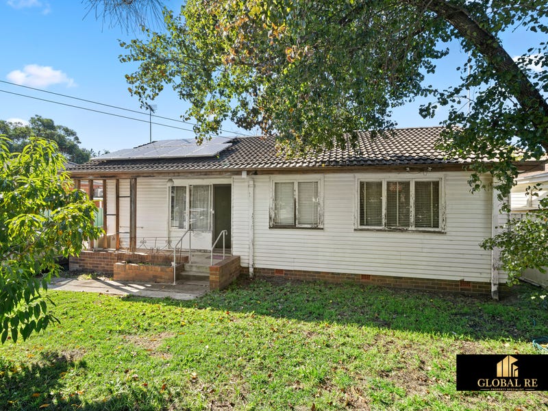 102 Stanwell Crescent, Ashcroft, NSW 2168 Property Details