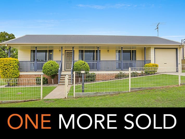 27 Water Street, Greta, NSW 2334