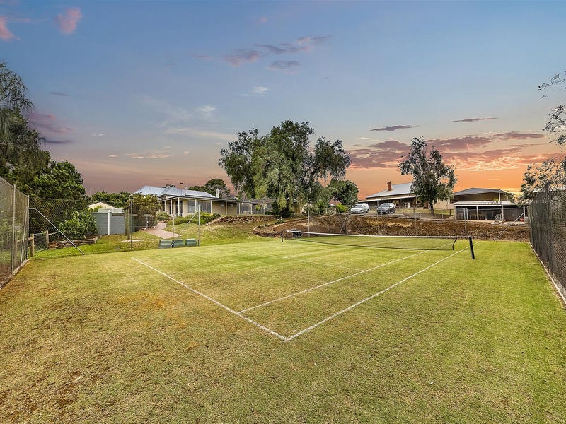 18 Langmeil Road, Tanunda, SA 5352 Property Details