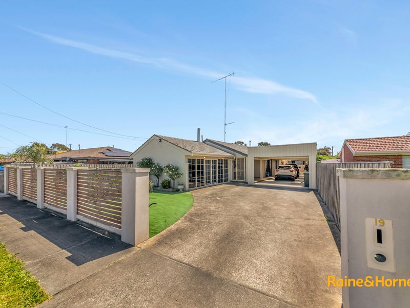 19 Hunter Street, Moe, Vic 3825 House for Sale
